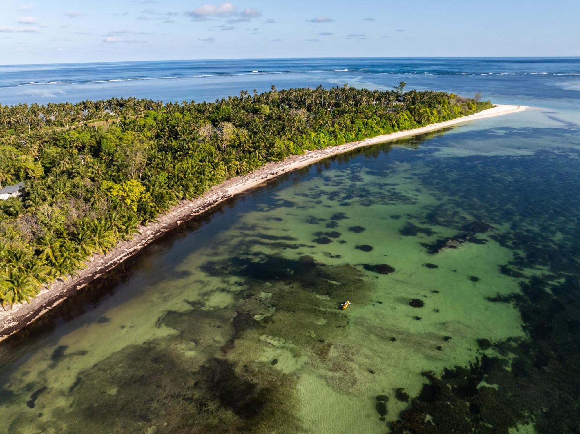 Waldorf Astoria Seychelles Platte Island Hotel Bagian luar foto
